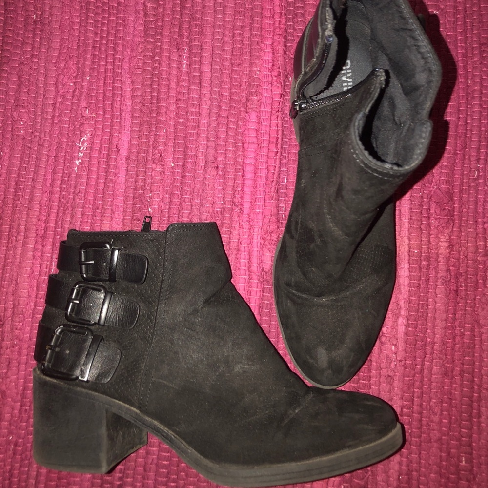 Black booties